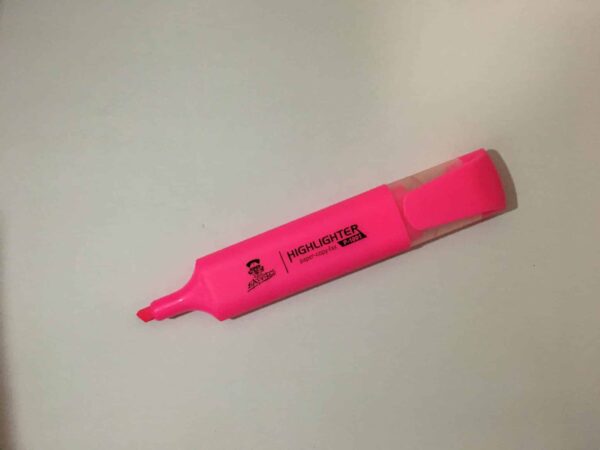 D'Afrique Highlighter Pink