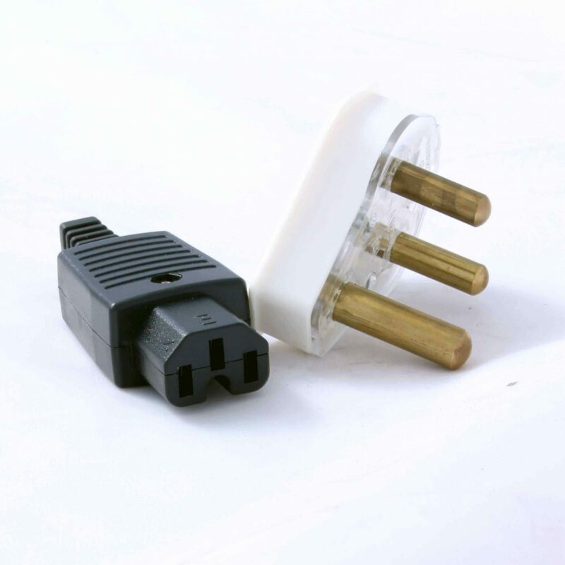 CABLE POWER PLUGS (1 x 3pin 1 x IEC)